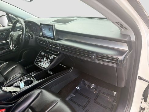 Used 2020 Lincoln Corsair FWD image 31