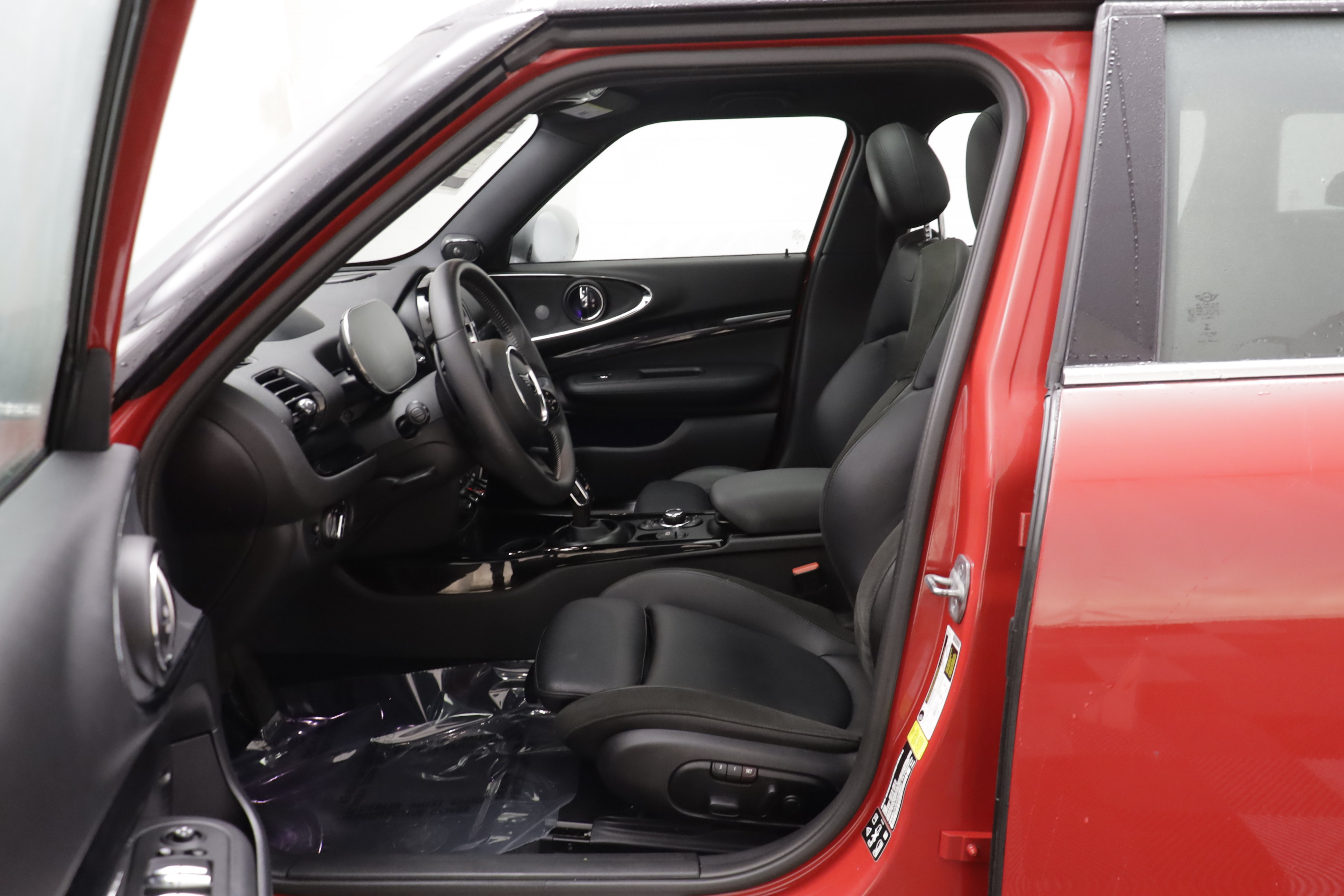 Certified 2023 MINI Cooper Clubman S AWD/4WD image 5