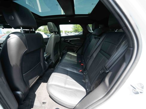 Used 2022 Land Rover Range Rover Evoque R-Dynamic SE AWD/4WD image 23