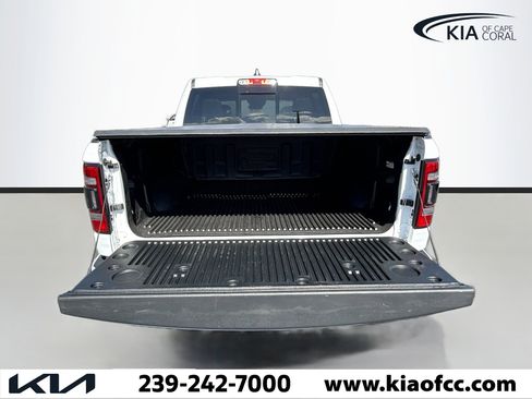 Used 2024 RAM 1500 Limited image 11