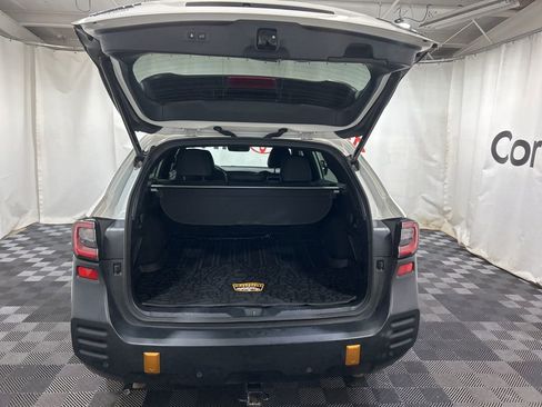 Used 2023 Subaru Outback Wilderness image 17