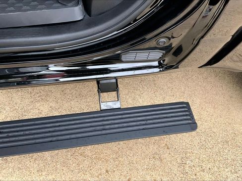 New 2026 RAM 1500 Laramie w/ Night Edition AWD/4WD image 17