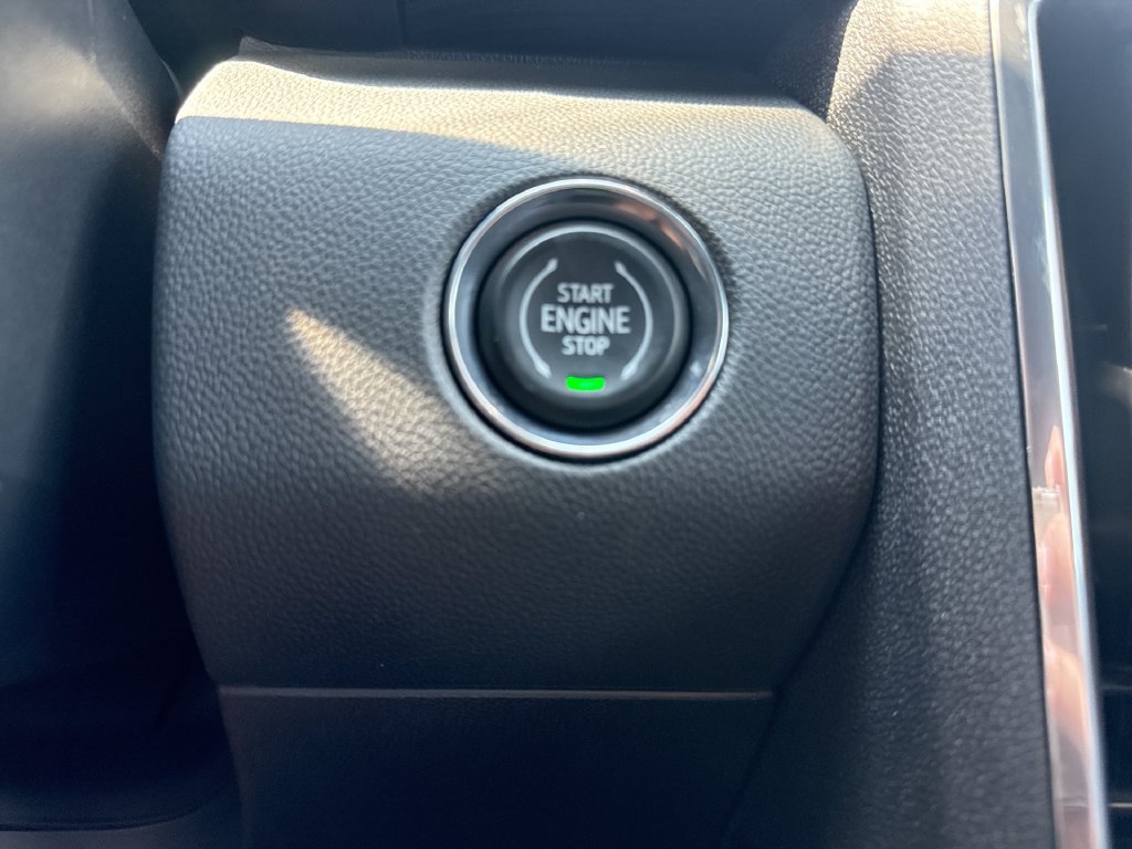 New 2027 GMC Acadia Elevation AWD/4WD image 17