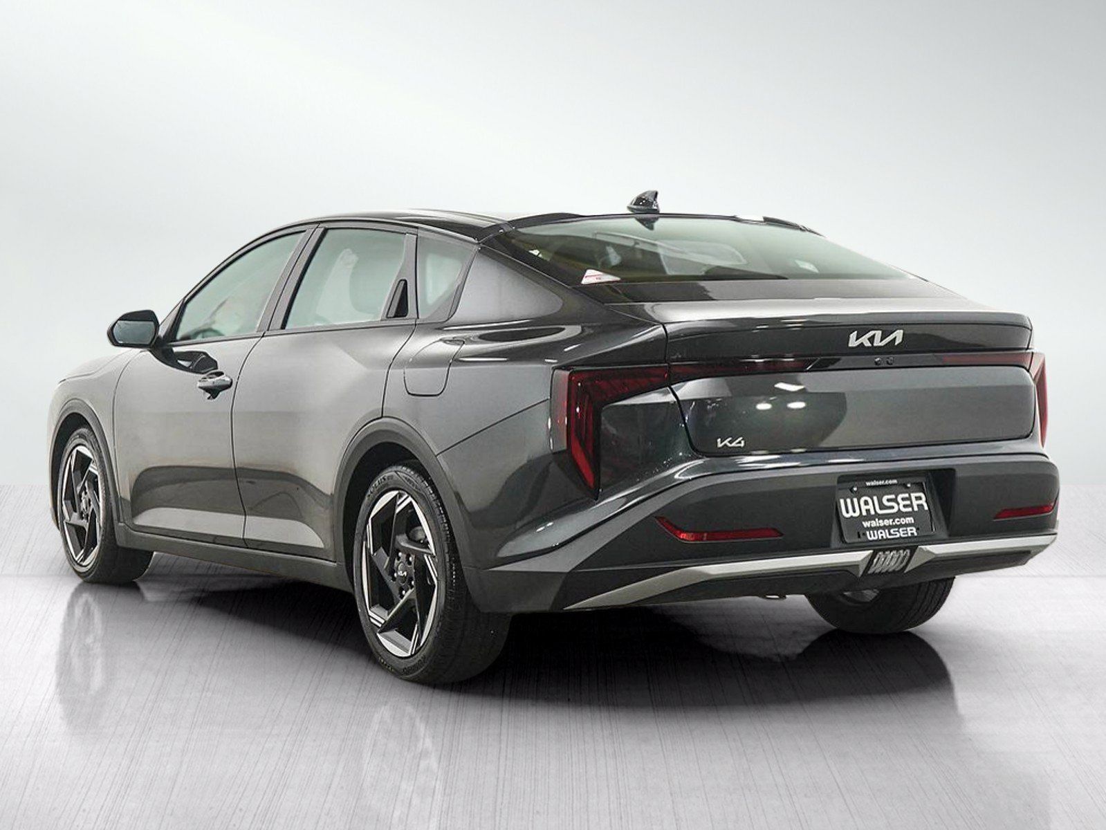 Used 2025 Kia K4 EX FWD image 3