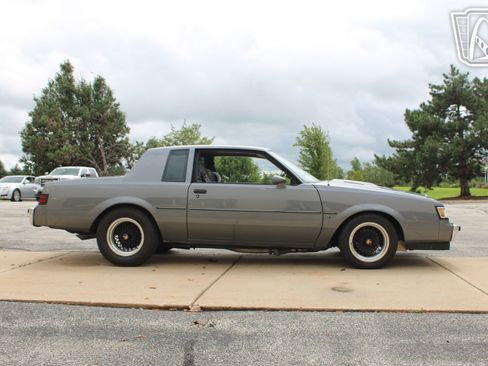 Used 1987 Buick Regal Coupe RWD image 30