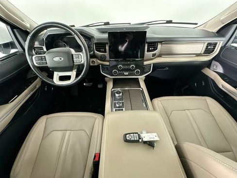 Used 2022 Ford Expedition Max Limited AWD/4WD image 10