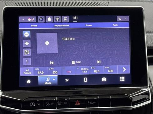 Certified 2025 Jeep Compass Limited image 16