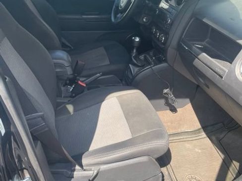 Used 2014 Jeep Patriot Sport w/ Power Value Group AWD/4WD image 8