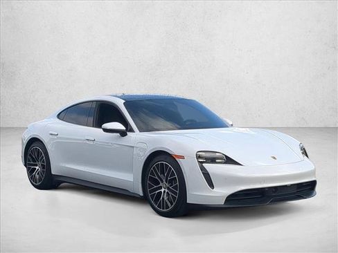 Used 2023 Porsche Taycan RWD image 3