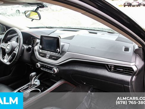 Used 2025 Nissan Altima 2.5 SR image 21