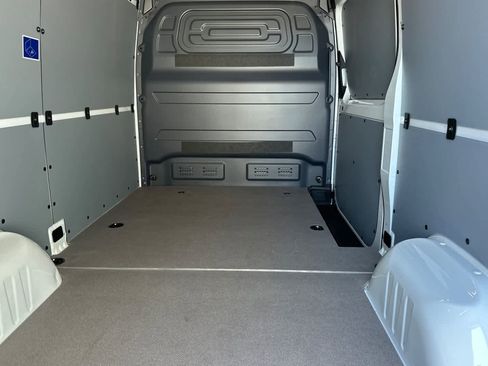 New 2025 Mercedes-Benz Sprinter 2500 image 10