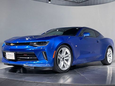 Used 2018 Chevrolet Camaro LT w/ RS Package RWD image 19
