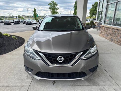 Used 2016 Nissan Sentra SV FWD image 3