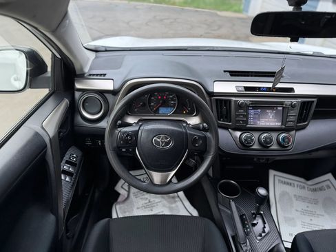 Used 2015 Toyota RAV4 LE AWD/4WD image 12