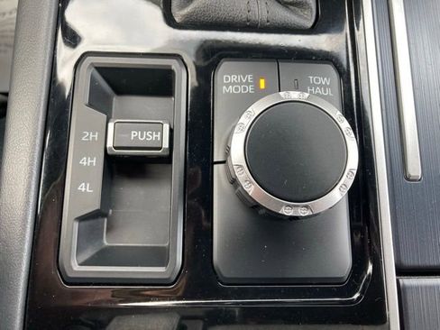 Used 2022 Toyota Tundra Platinum image 45