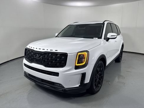 Used 2022 Kia Telluride SX w/ Nightfall Edition Package AWD/4WD image 27