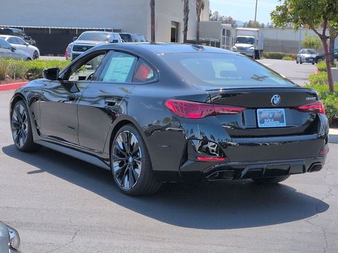 New 2026 BMW M440i w/ Premium Package RWD image 8