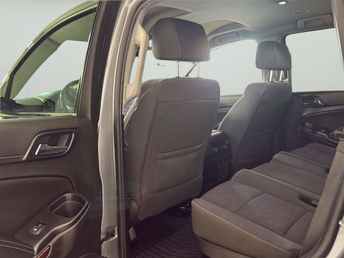 Used 2019 GMC Yukon SLE w/ Convenience Package AWD/4WD image 10