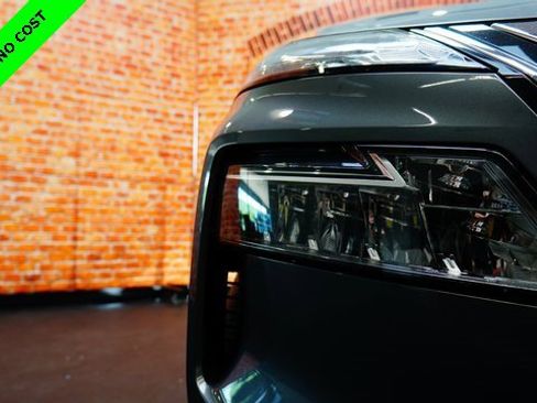 Used 2022 Nissan Rogue SV image 67