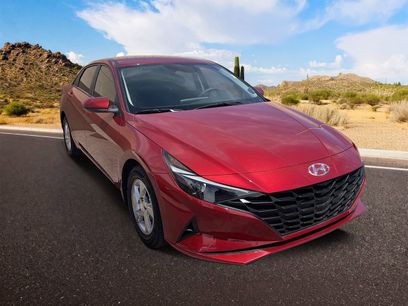 Used 2023 Hyundai Elantra SE