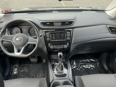 Used 2019 Nissan Rogue SV w/ Premium Package AWD/4WD image 13