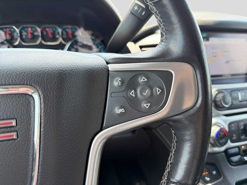 Used 2019 GMC Yukon XL SLT w/ Open Road Package AWD/4WD image 27