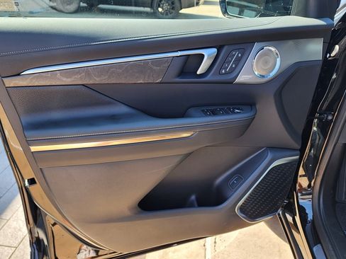 New 2026 Buick Enclave Avenir w/ Super Cruise Package image 13