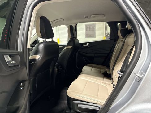 Used 2022 Ford Escape SEL AWD/4WD image 22