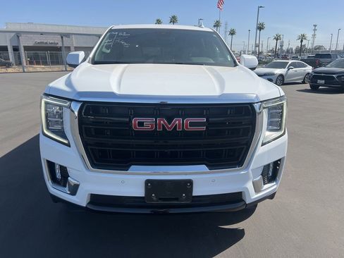 Used 2024 GMC Yukon XL SLE RWD image 2