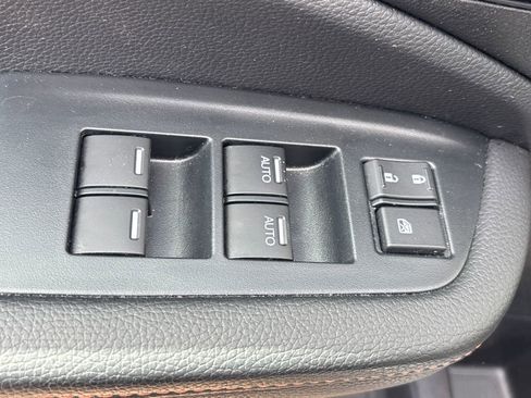 Used 2023 Honda Passport TrailSport image 6