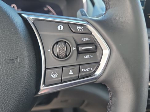 Used 2025 Acura MDX SH-AWD image 27