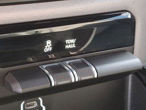 Used 2023 RAM 1500 Big Horn image 29