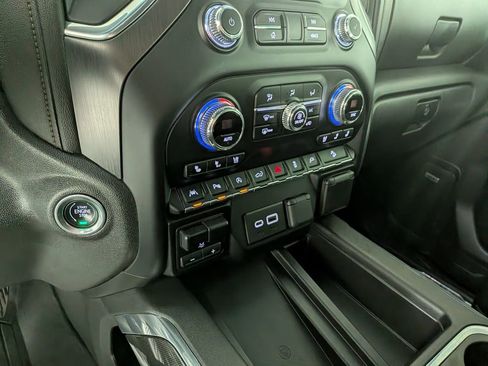 Used 2020 GMC Sierra 1500 AT4 w/ AT4 Premium Package image 26