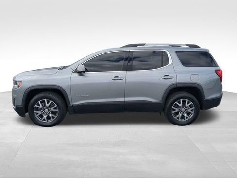 Used 2023 GMC Acadia SLT AWD/4WD image 2