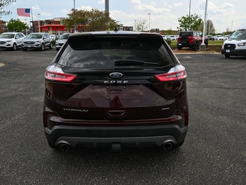 Used 2024 Ford Edge Titanium w/ Class II Trailer Tow Package AWD/4WD image 6