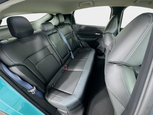 New 2026 Nissan Leaf SV+ FWD image 27