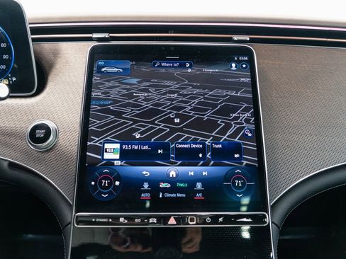 Certified 2024 Mercedes-Benz EQE 350+ 4MATIC Sedan w/ AMG Line Exterior Package image 17