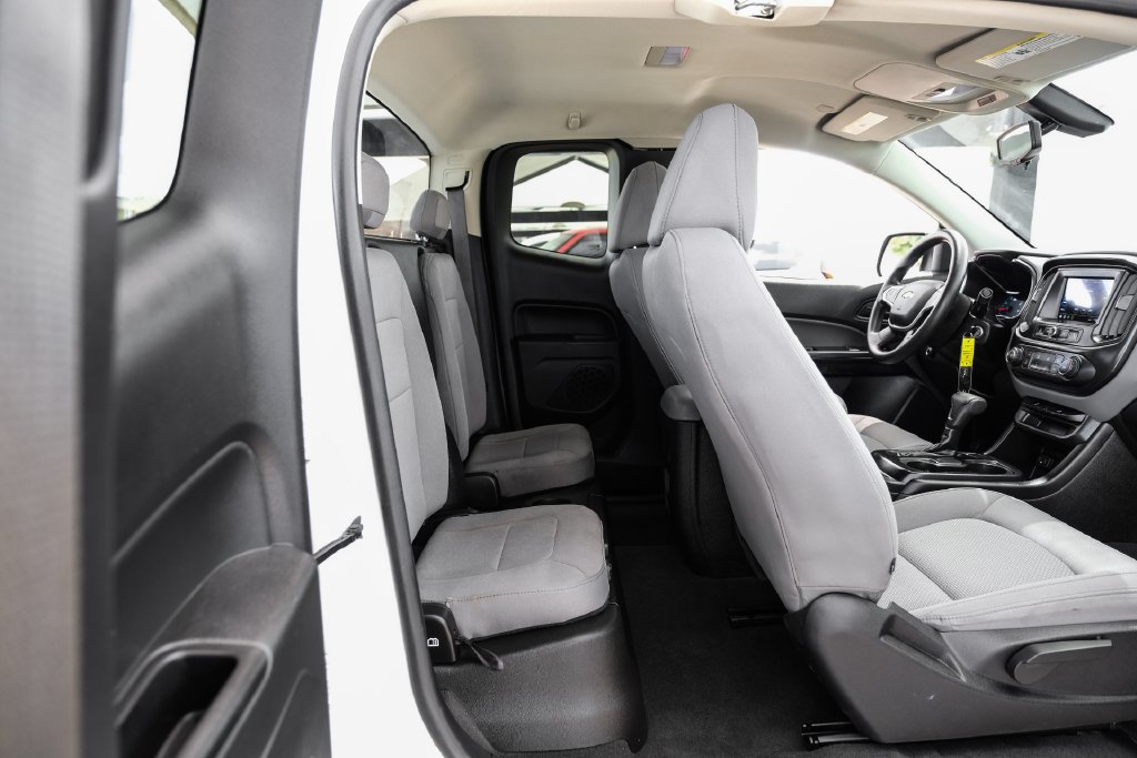 Used 2021 Chevrolet Colorado W/T w/ WT Convenience Package RWD image 36
