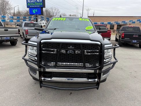 Used 2020 RAM 2500 Tradesman w/ Chrome Appearance Group image 3