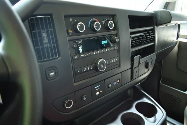 Used 2025 GMC Savana 2500 w/ Driver Convenience Package RWD image 17