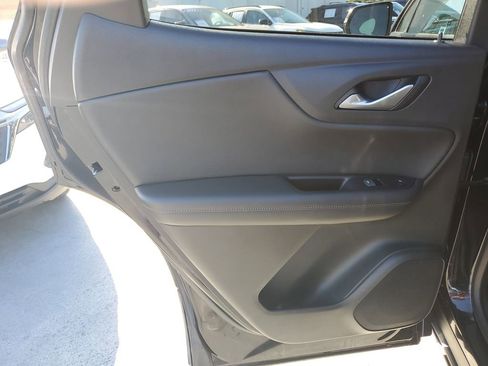 Used 2022 Chevrolet Blazer Premier w/ Enhanced Convenience Package image 17