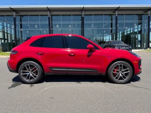 Used 2022 Porsche Macan S AWD/4WD image 8