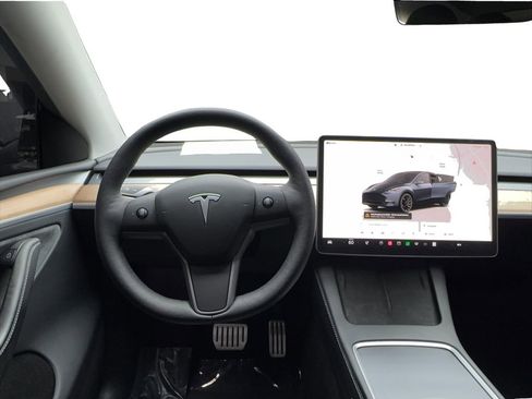 Used 2024 Tesla Model Y Performance AWD/4WD image 34