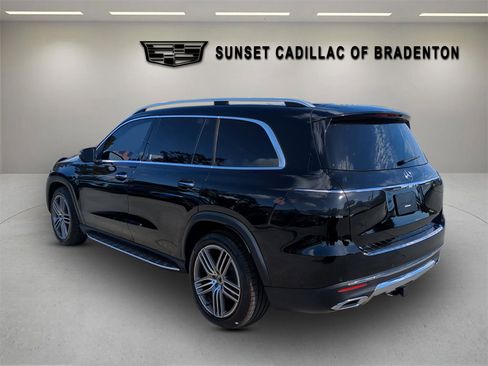 Used 2023 Mercedes-Benz GLS 450 4MATIC image 6