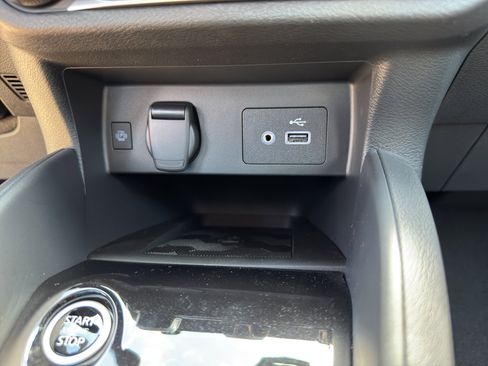 New 2025 Nissan Versa SV w/ Trunk Package image 24