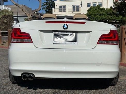 Used 2013 BMW 128i Convertible w/ Premium Pkg image 11