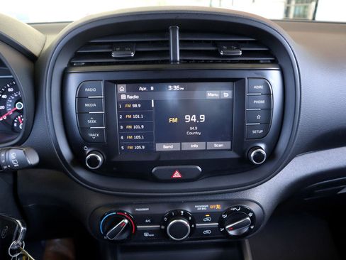 Used 2021 Kia Soul X-Line image 42