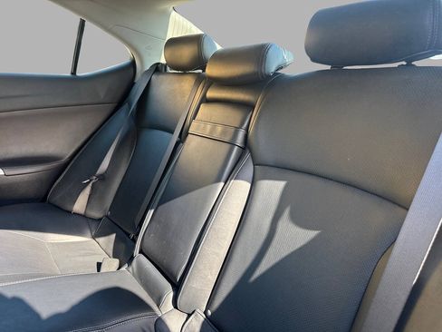 Used 2009 Lexus IS 250 w/ Premium Pkg RWD image 24