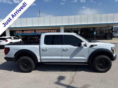Used 2025 Ford F150 Raptor AWD/4WD image 2