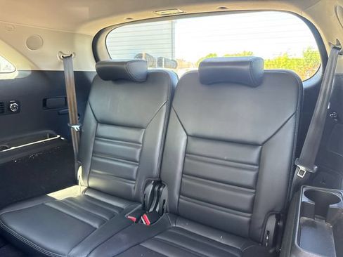Used 2018 Kia Sorento SX FWD image 12